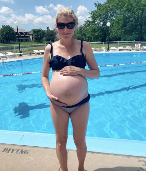 pregnant woman in bikini